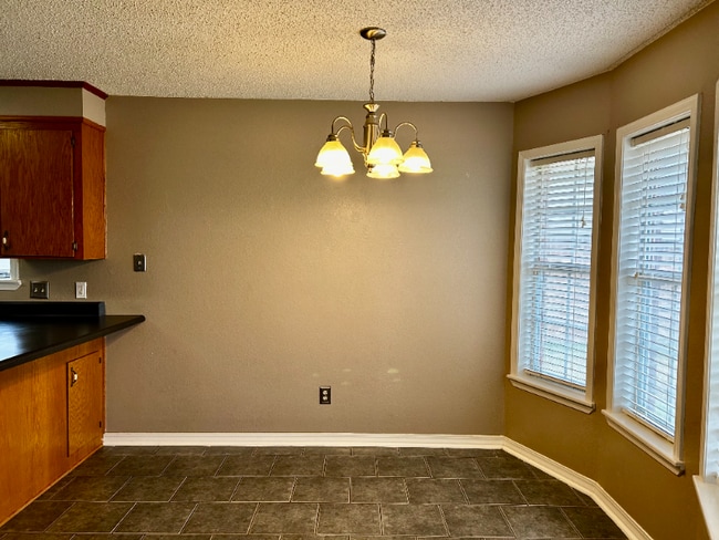 Photo - 1907 Cottonwood St