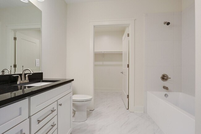 Photo - 201 Nashville Ave Unit #2B