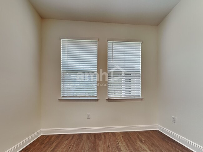 Photo - 6355 Emerald Hls Wy