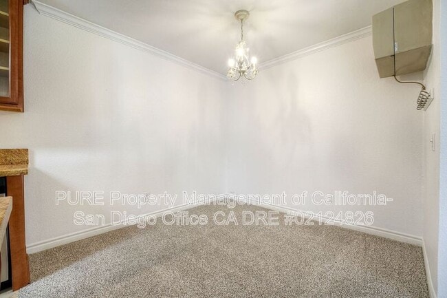 Photo - 9909 Azuaga St