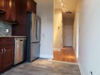 Photo - 220 Jane St Unit 2