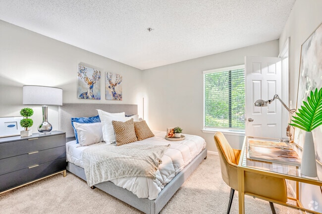 Savile (Model Unit) 2BR, 1BA - 914SF - 2nd Bedroom
