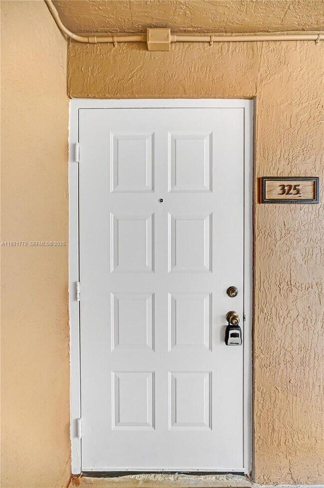 Photo - 9901 Westview Dr Unit 325