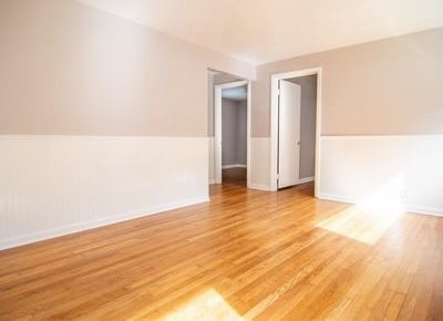 Photo - 1539 Ravinia Rd