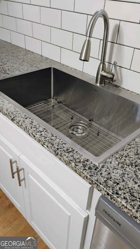 Photo - 2277 Overton Rd