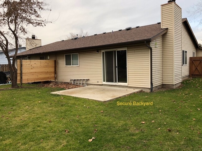 Photo - 583 Amanita St Unit 583