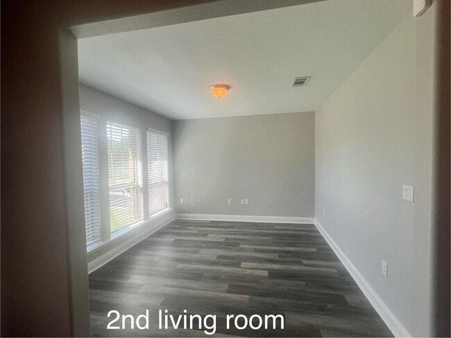 Photo - 3020 Crown Creek Cir