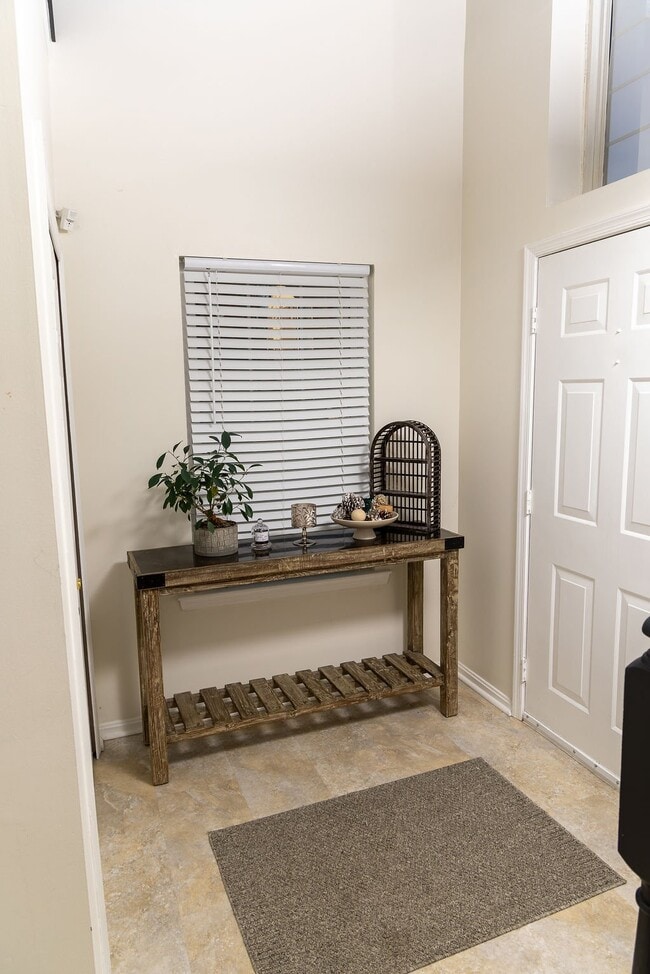 Photo - 16015 Elegant Ct