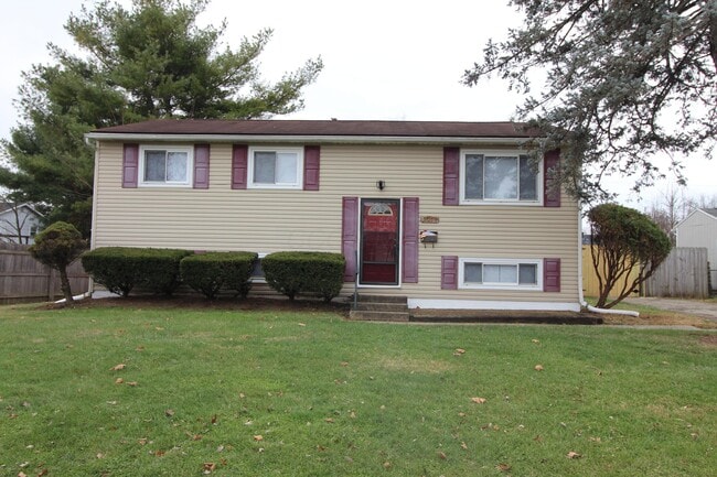 Building Photo - 5071 Albany Dr