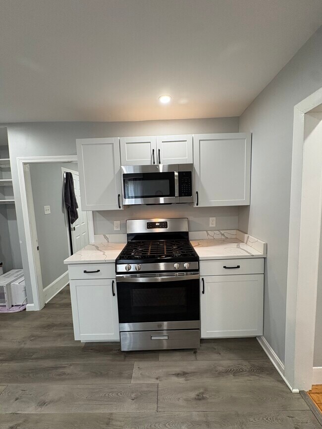 Photo - 161 Beech St Unit 161 Beech St, #2
