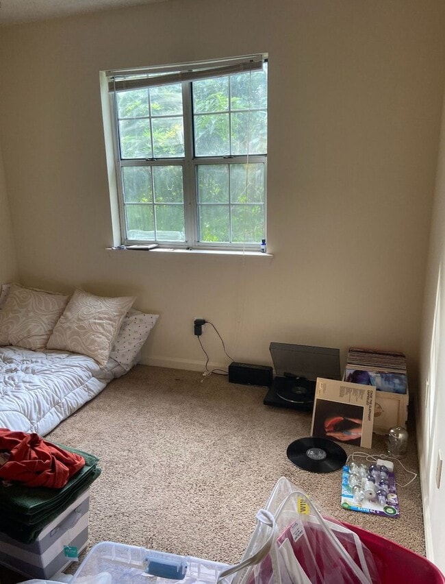 Photo - North Campus area rental Unit 36