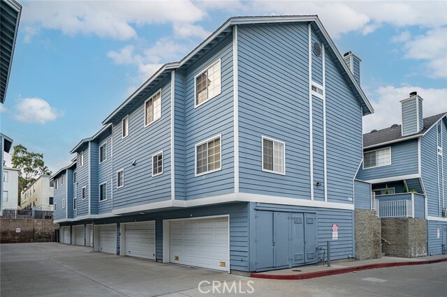 Building Photo - 26121 Frampton Ave Unit A