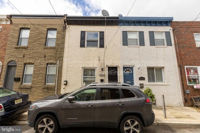 Photo - 2354 E Harold St