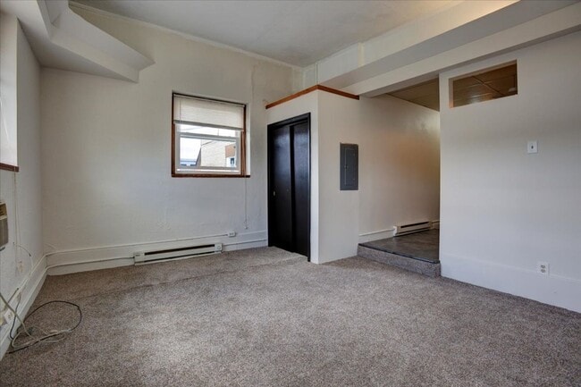 Photo - Cozy Studio Apartment - Menomonie, WI Unit 4 - Studio