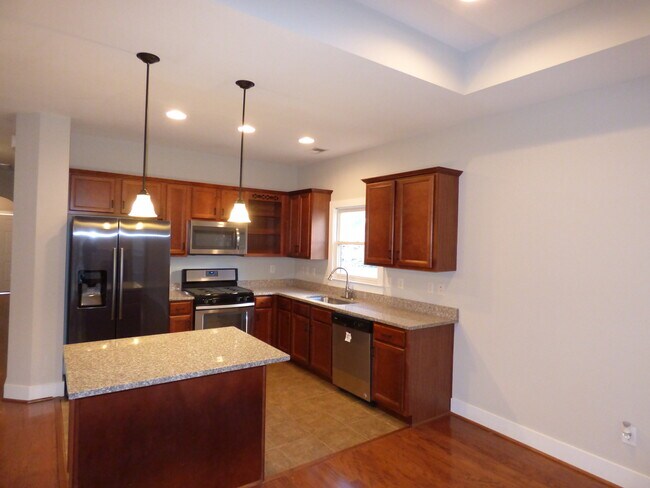 Photo - 348 Chesser Loop Cir