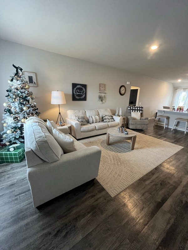 Photo - 326 Starlight Dr