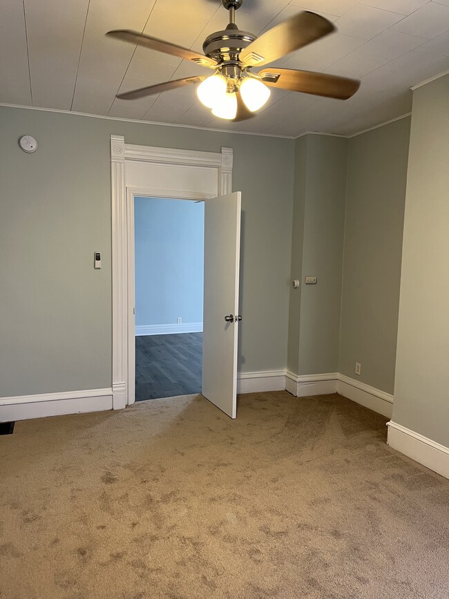 Photo - 1138 State St Unit 1