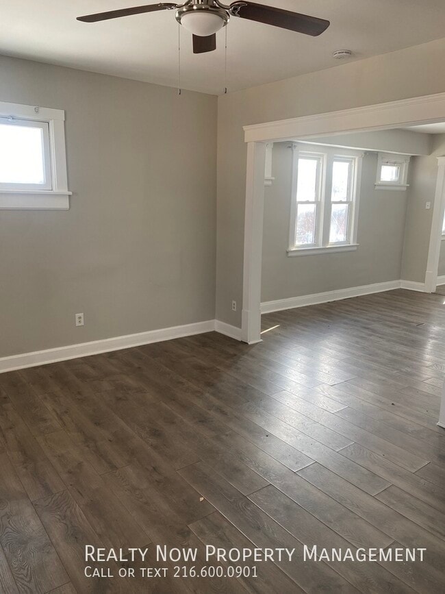 Photo - 2907 Denison Ave Unidad 2