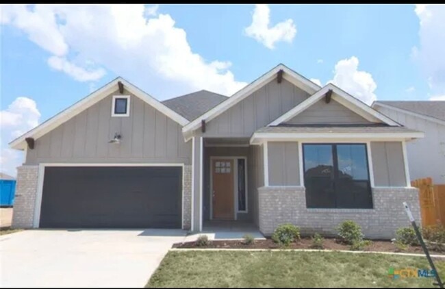 Building Photo - GORGEOUS home in Nolanville!