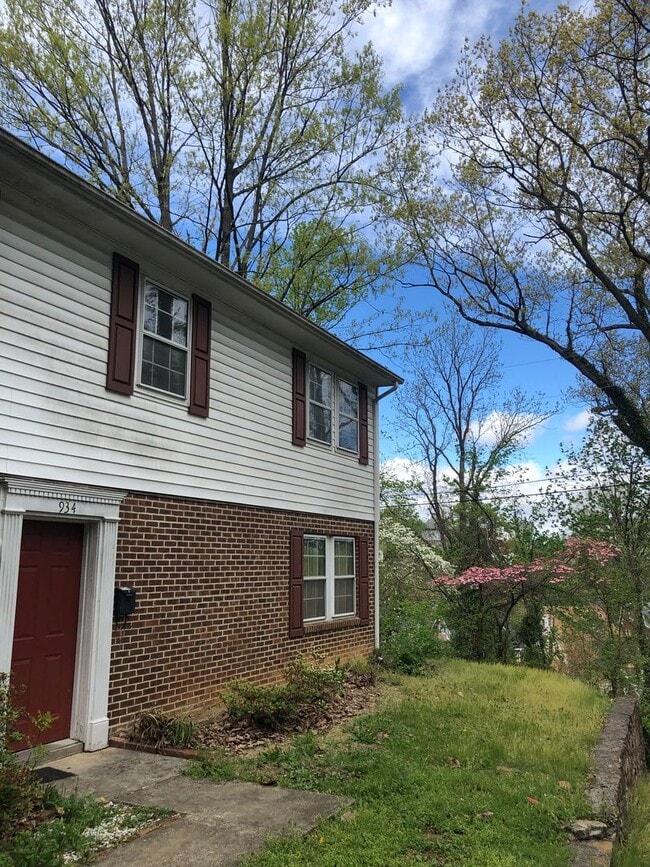 Photo - 934 Floyd Ave SW Unit 934 Floyd Ave SW #B