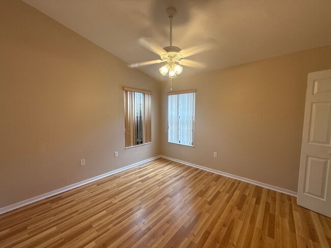 Photo - 2216 NE 39th Ave