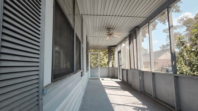 Photo - 2128 Early St