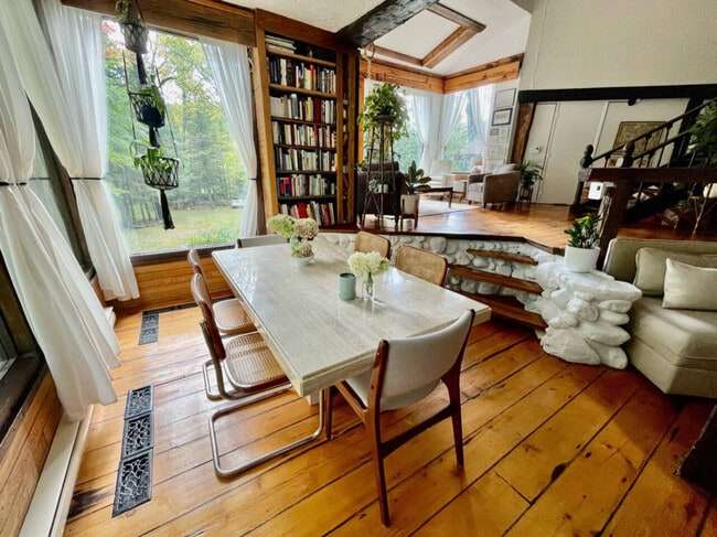 Photo - 27 Rue du Matterhorn Unit ID1340587P