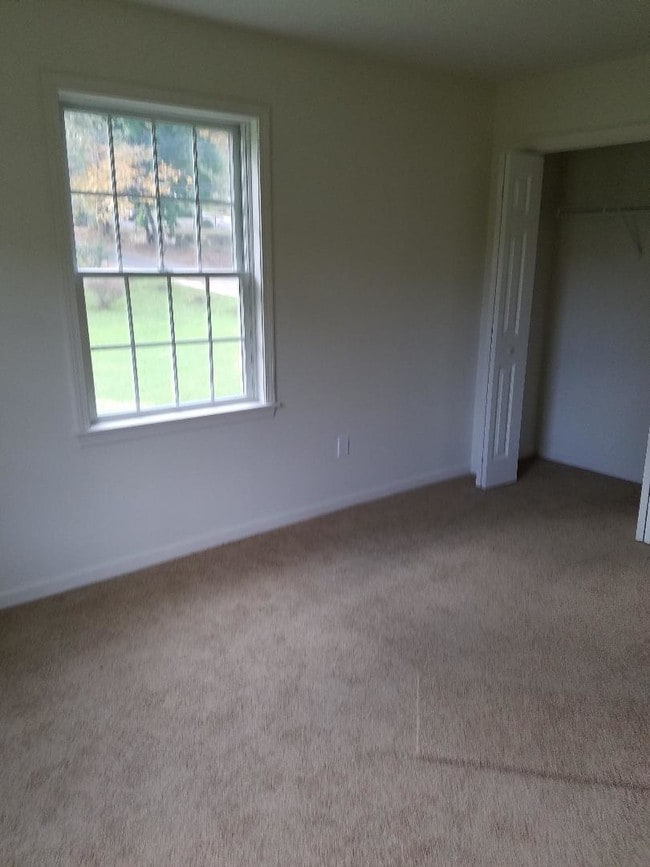 office - 12 Robinson Ave Unit 1