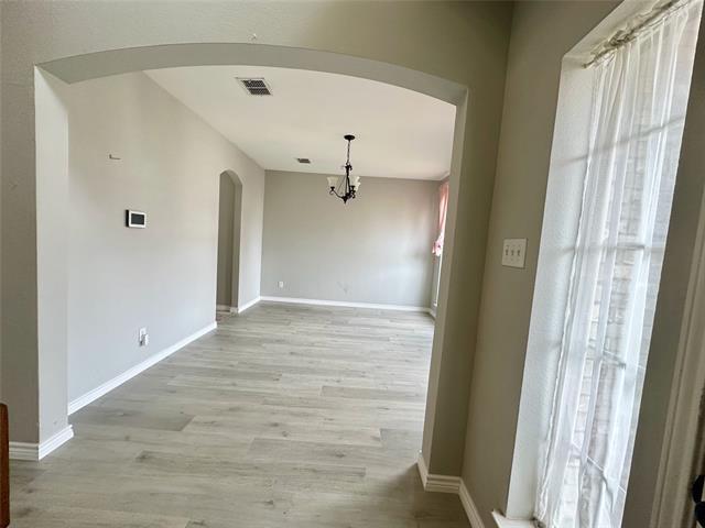 Photo - 531 Hawken Dr