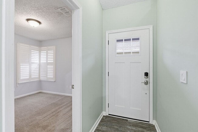 Photo - Lovely Jax Beach Home with Water View!