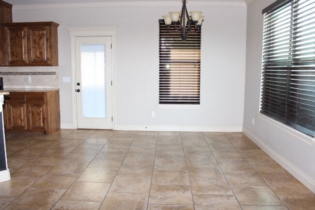 Photo - Southwest home, close to hospital, shopping, restaurants and easy access to FT Sill