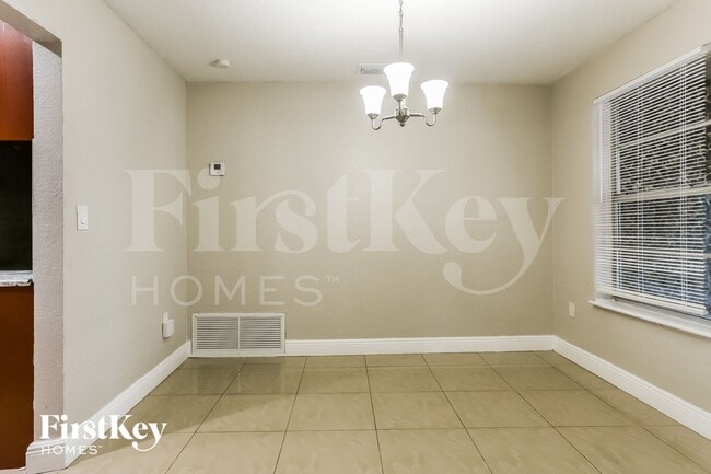 Photo - 7560 Venetian St