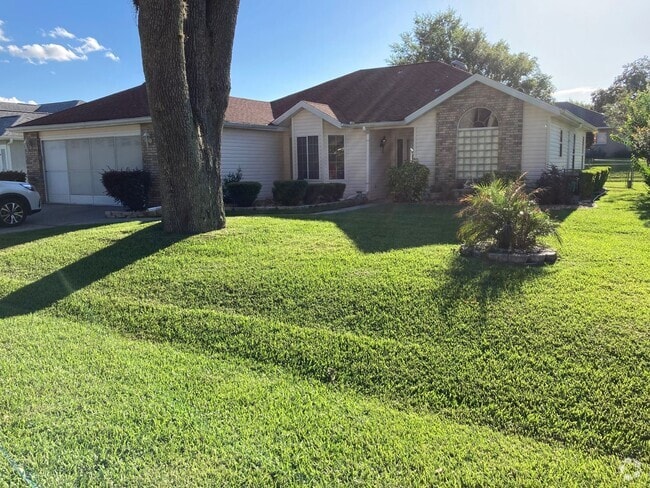Building Photo - Ocala Palms 55+  2/2 Home