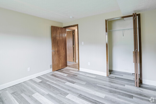 2BR, 1.5BA - 741SF - Bedroom