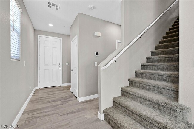 Photo - 2823 Turnstone Ridge St