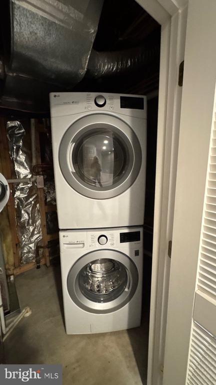 Photo - 8890 Montjoy Pl