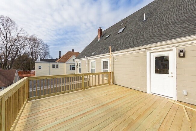 Photo - 103 Magoun Ave