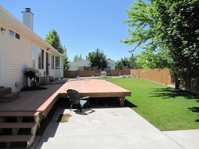 4611 Ripple Creek Cir