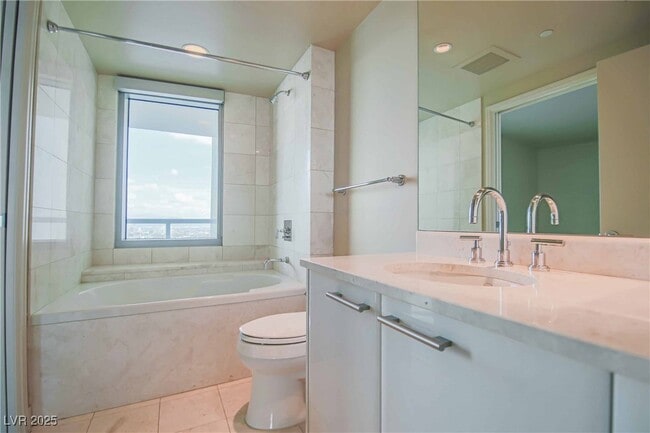Building Photo - 222 Karen Ave Unit 3001 Rental