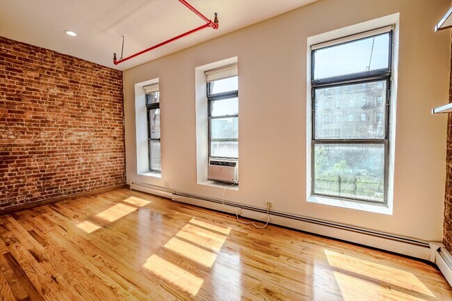 Photo - Lenox Avenue