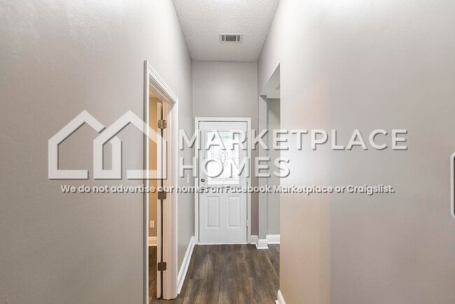 Photo - 415 Covington Cove
