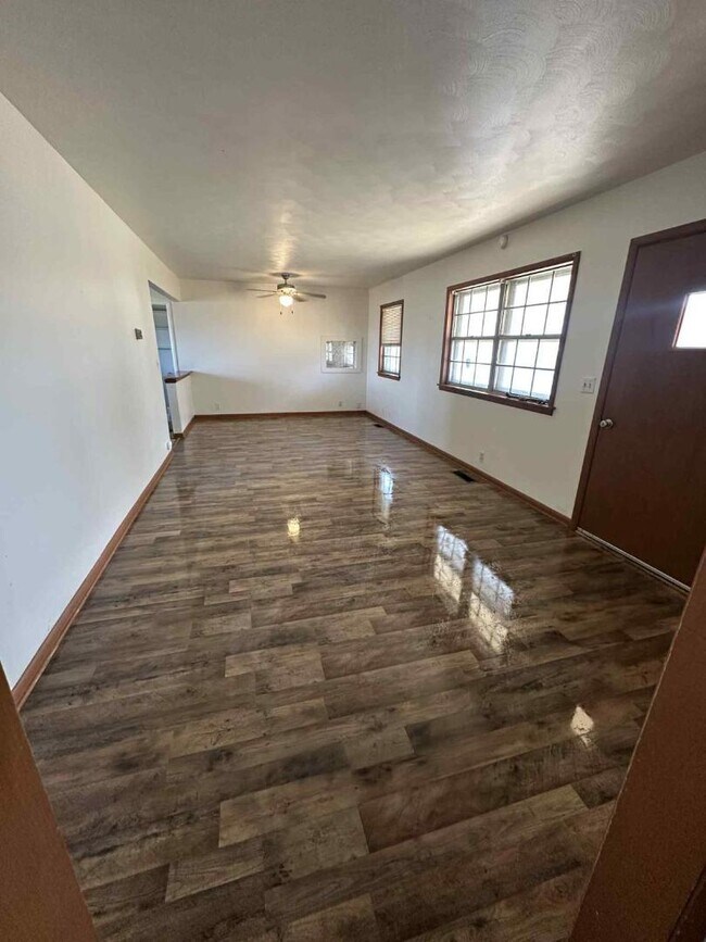 Photo - 16 Highland Dr