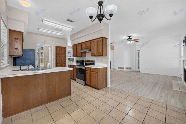 Photo - 7845 Ember Oaks Dr