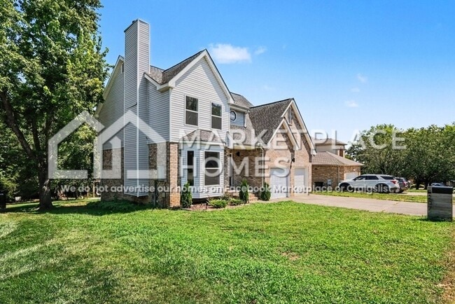 Photo - 207 Waterview Dr
