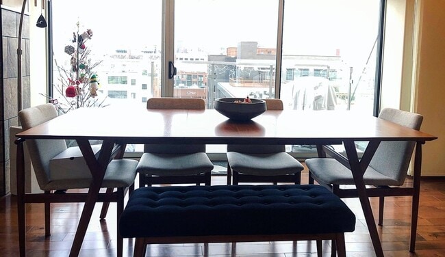 Photo - Oregon Apartments