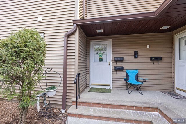 Photo - 2 Maitland Ave Unit 10