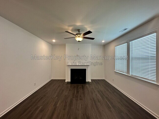 Photo - 1202 Briar Gate Dr