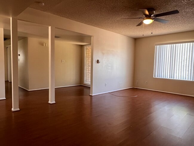 Photo - 2131 E Palmcroft Dr