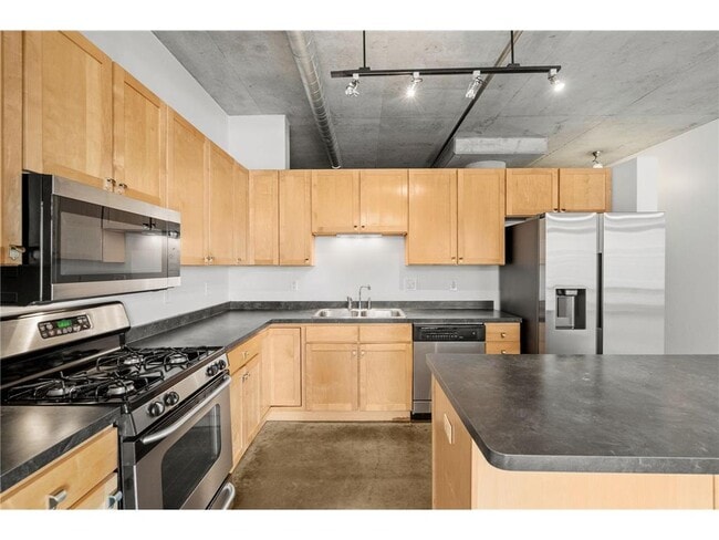 720 N 4th St Unit R405