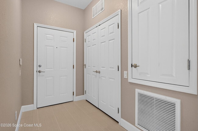 Photo - 3868 Lexmark Ln Unit 206
